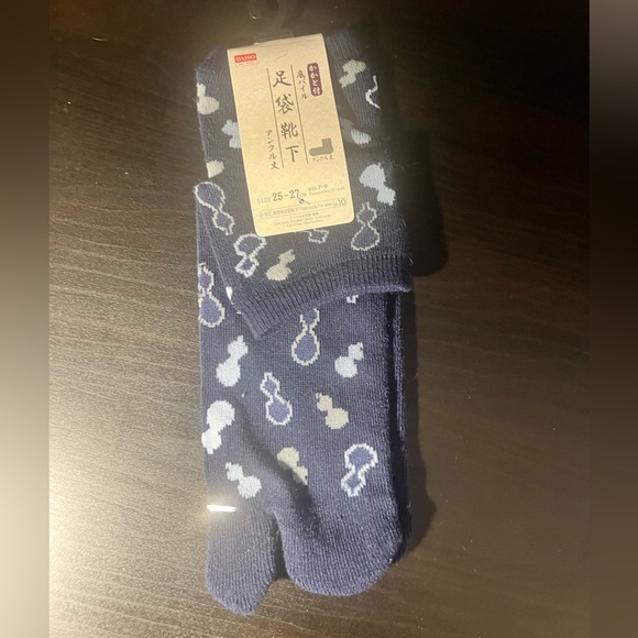 Daiso Tabi socks for men - Picture 1 of 1
